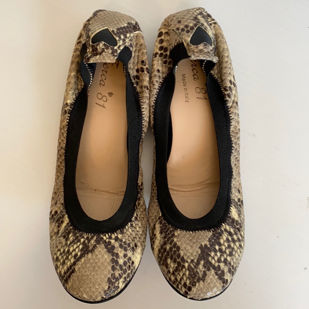 Ferca*81 snake skin leather ballet flats size 8